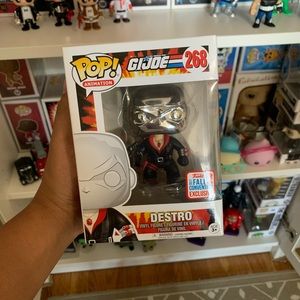 Funko Pop! G.I. Joe - Destro #261 - 2017 Funko Fall Convention